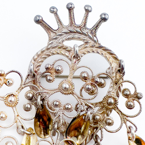 lot 27 image: Ivar T Holth (Norway) Traditional Handmade Norwegian Golden Spoon Crowned Heart. Solje Brooch