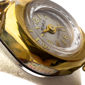 lot 33 image: Benrus 17 Jewel Ladys Yellow Stainless Steel & Base metal Mechanical Watch. working