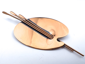 lot 14 image: Renoir Artist Palette And Palette Knives Copron Coated Copper Brooch. And Clip-On Earrings