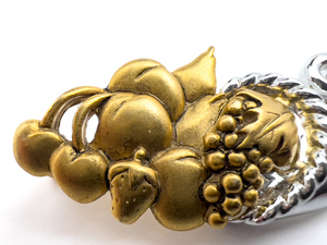 lot 193 image: Danecraft Cornucopia Assembled Yellow And White Base Metal Brooch.