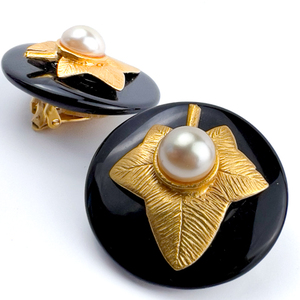lot 165 image: Prince Kamy Yar, Clip-On Earrings. Black Button Style With Leaf And Pearl Center.