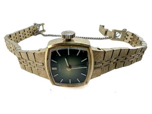 lot 77 image: Ladys Seiko VINTAGE 11-3679, Green Dial yellow stainless steel and base metal Mechanical Watch. WORKS