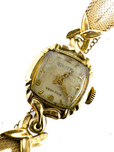lot 115 image: Ladys Gruen Veri-Thin yellow 10k RGP Mechanical Watch. Starts up when wound.