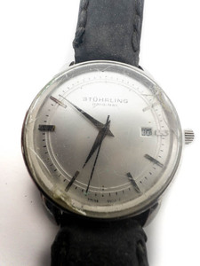 lot 137 image: Mens Sthrling silver tone dial stainless steel Quartz Analog watch. New Battery Installed