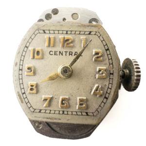 lot 140 image: Group of 4 mechanical movements and dials OrlossTimexBurenCentral.
