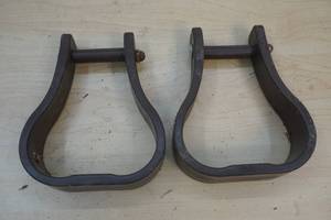 stirrups