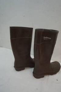 Size 10 Mens Rubber Boots