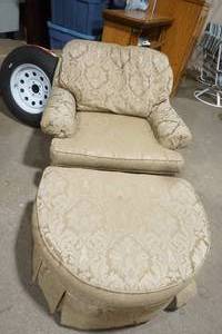 Deep Seated Chair with Autum
