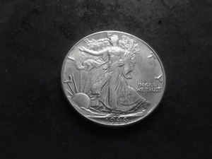 lot 60 image: 1944 Walking Liberty Half Dollar