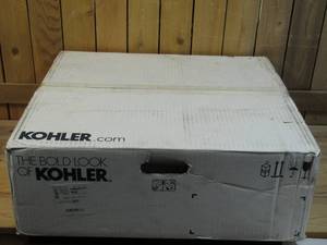 lot 67 image: Kohler C3-325 Premium Elongated Bidet Toilet Seat