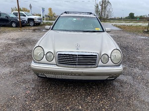 1999 Mercedes Benz E320 AWD
