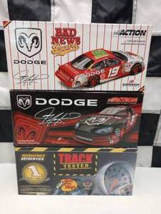 lot 62 image: Action 124th Scale Die Cast Cars