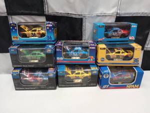lot 107 image: Revell 164th Scale Die Cast Cars