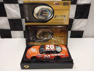 lot 159 image: Action Elite Tony Stewart #20 Home Depot 124th Scale Die Cast Car Low Serial #