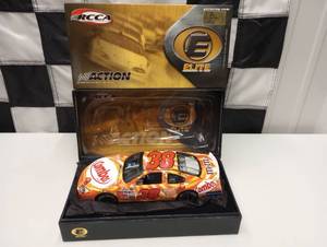 lot 160 image: Action Elite Elliot Sadler #38 Combos 124th Scale Die Cast Car