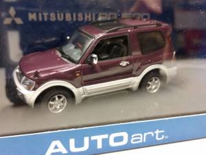 lot 254 image: Autoart Mitsubishi Pajero 143rd Scale Die Cast Car