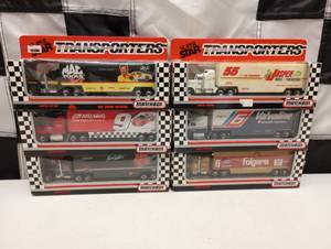 lot 307 image: Matchbox Super Star 164th Scale Die Cast Transporters