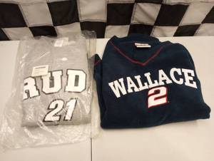 lot 341 image: Nascar Racing Adult Medium Sweatshirts