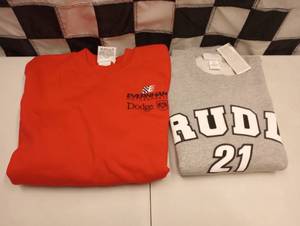 lot 345 image: Nascar Racing Adult Large Sweatshirts