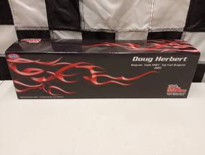 lot 400 image: Racing Champion Doug Herbert Snap On 124th Scale Die Cast Top Fuel Dragster