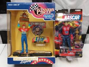 lot 429 image: Nascar  Winners Circle Jeff Gordon Action Figures