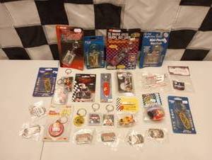 lot 431 image: Lot Of Nascar Assorted Key Chains