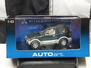 lot 494 image: Autoart Mitsubishi Pajero 143rd Scale Die Cast Car