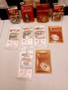 lot 438 image: Lot Of Assorted Nascar Money Clips