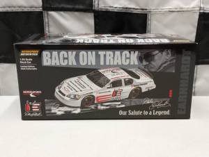 lot 525 image: Action Back On Track Hall Of Fame  Dale Earnhardt 124th Scale Die Cast Car