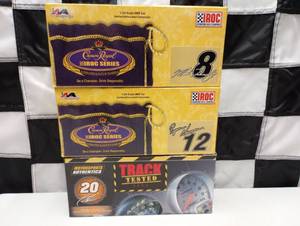 lot 545 image: Action 124th Scale Die Cast Cars