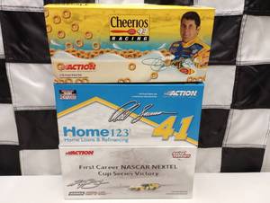 lot 549 image: Action 124th Scale Die Cast Cars