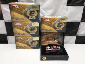 lot 608 image: Action Elite Kevin Harvick #29 GM Goodwrench 164th Scale Die Cast Cars