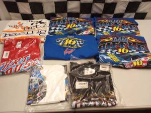 lot 621 image: Nascar Adult X- Large T-Shirts