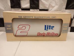 lot 648 image: Nascar Rusty Wallace #2 Lite Metal Mailbox