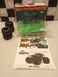 lot 655 image: Revell Snap Tite Grove Digger Monster Truck Model Kit