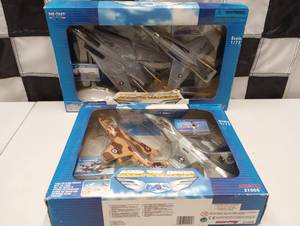 lot 675 image: New Ray Die Cast Plastic Military Airplanes