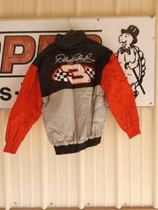 lot 639 image: Chase Authentic Dale Earnhardt #3 Large Jacket