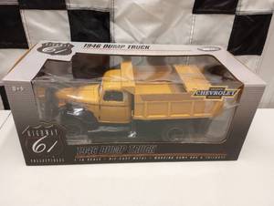 lot 681 image: Highway 61 1946 Chevrolet Dump Truck 116th Scale Die Cast