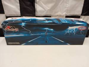 lot 689 image: Action NHRA Troy Schumacher #1 Army  2006 Champion 124th Scale Die Cast Top Fuel Dragster