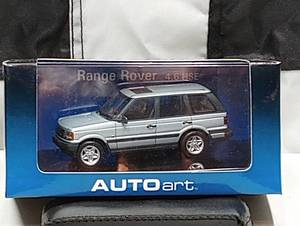 lot 720 image: Autoart Range Rover 4.8 HSE 143rd Scale Die Cast Car