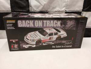 lot 746 image: Action Back On Track Dale Earnhardt Hall Of Fame 118th Scale Die Cast Car