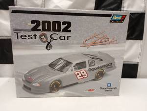 lot 766 image: Revell Kevin Harvick #29 2002 Test Car 124th Scale Die Cast Car