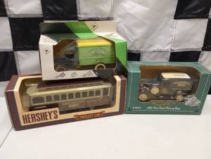 lot 799 image: Assorted Automobile Coin Banks Die Cast