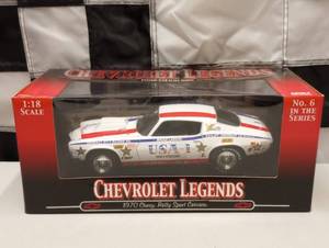 lot 841 image: Chevrolet Legends 1970 Chevy Rally Sport Camaro 118th Scale Die Cast Car