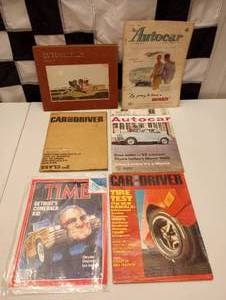 lot 877 image: Automobile Books, Catalogs, & Magazines