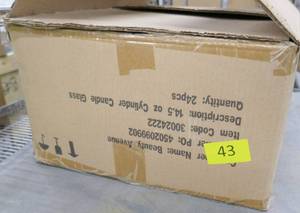 lot 43 image: New box of 24 candle holders 4 in diameter