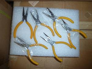lot 110 image: 10 Needlenose pliers