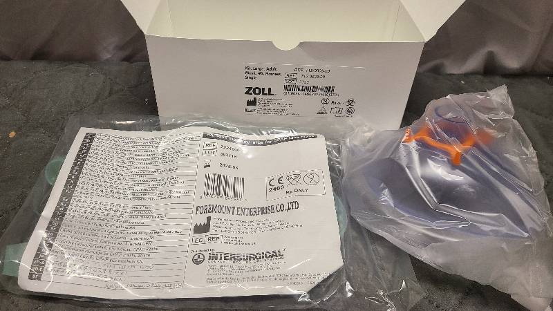 lot 521 image: W CPAP Large Kit for Adults