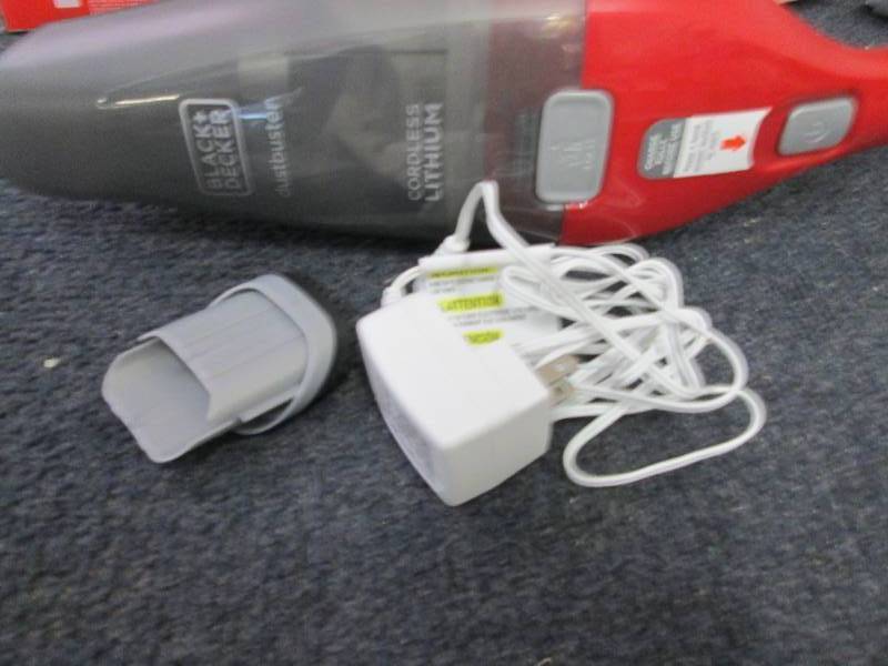 lot 43 image: BLACKDECKER Dustbuster Quick Clean 12V Cordless Hand Vacuum
