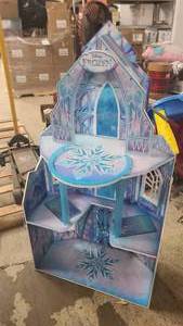 lot 34 image: Large Size Disney Frozen Playset